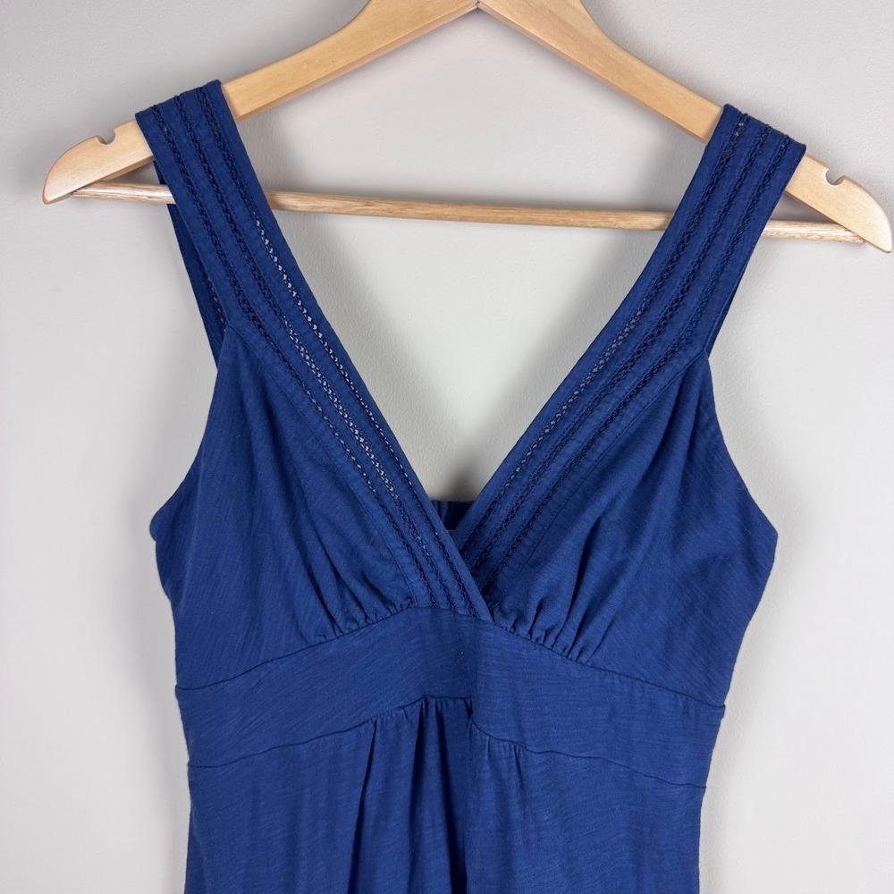 Tommy Bahama Small Navy Blue V Neck Casual Smocked Sundress - Picture 3 of 7